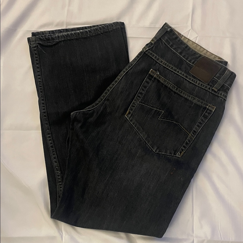 Wrangler Men's Blue Straight Jeans